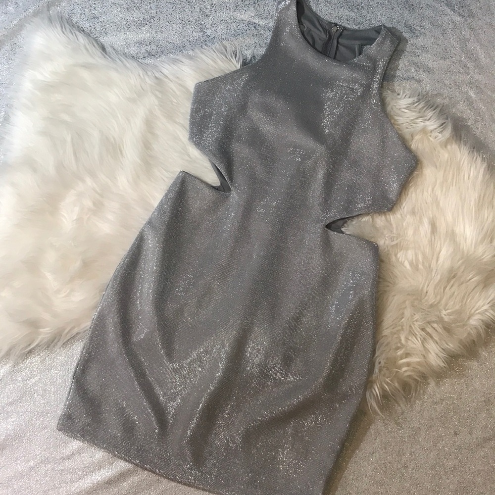 Express silver cut out dress - Picture 5 of 5